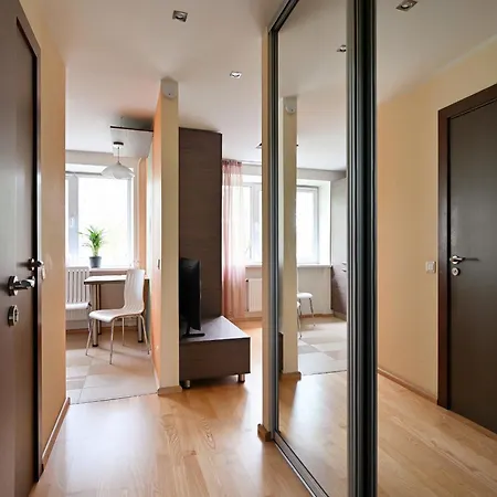 Quiet Next To Old Appartement