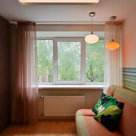 Quiet Next To Old * ריגה